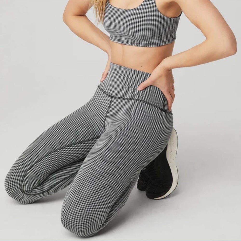 Alo yoga leggins - Picture 4 of 15